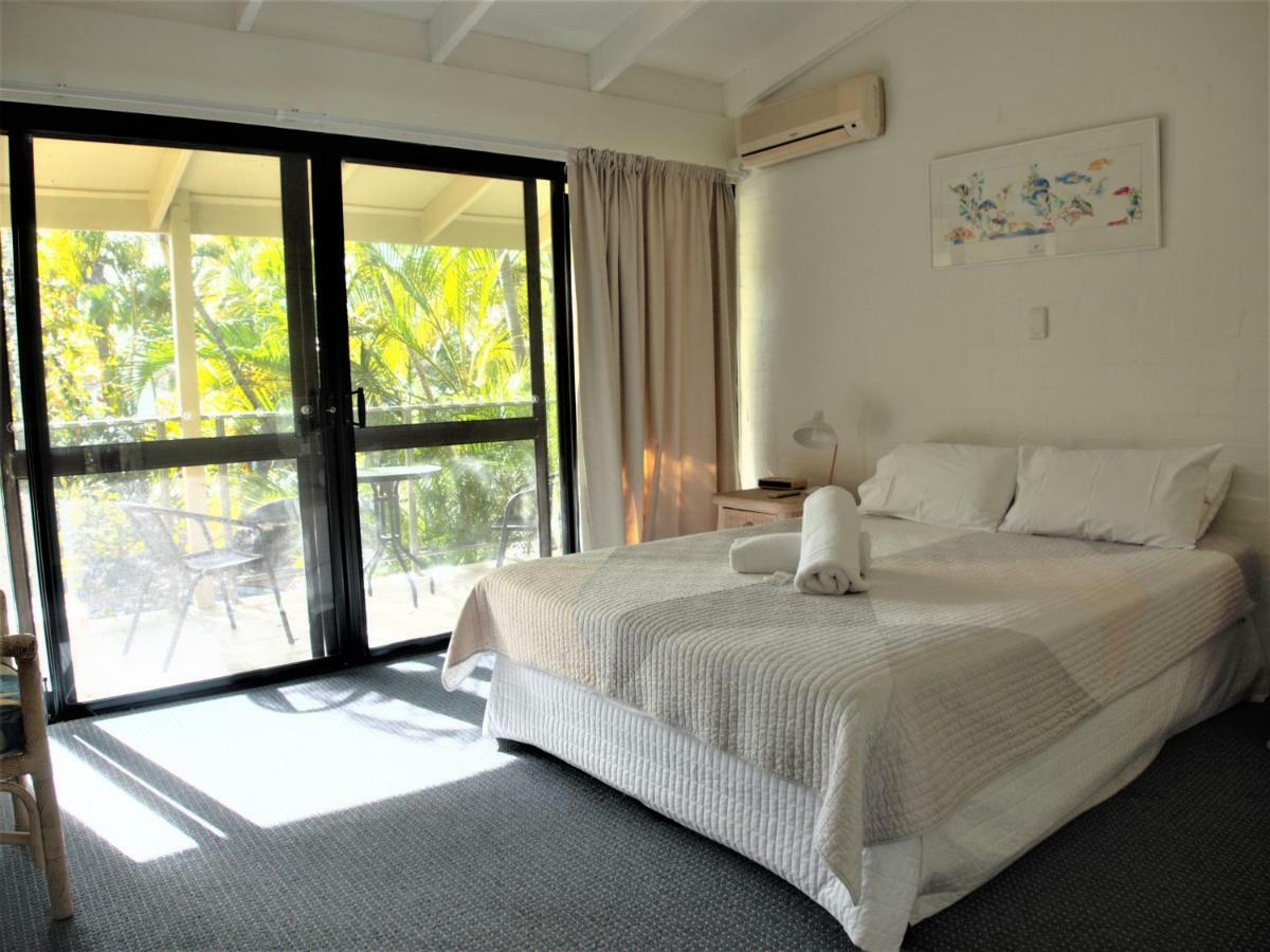 Le Court Villas Noosa Heads Exterior foto
